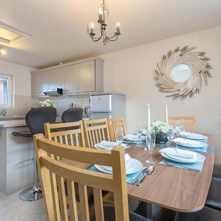 Town Square Townhouse - Best Location In Galway Ngoại thất bức ảnh
