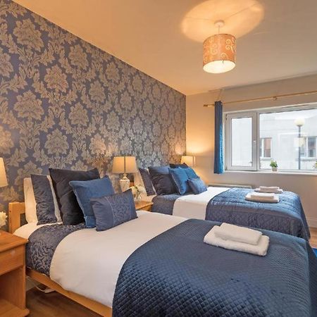 Town Square Townhouse - Best Location In Galway Ngoại thất bức ảnh